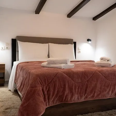 شقة Malevi's Loft كالامباكا